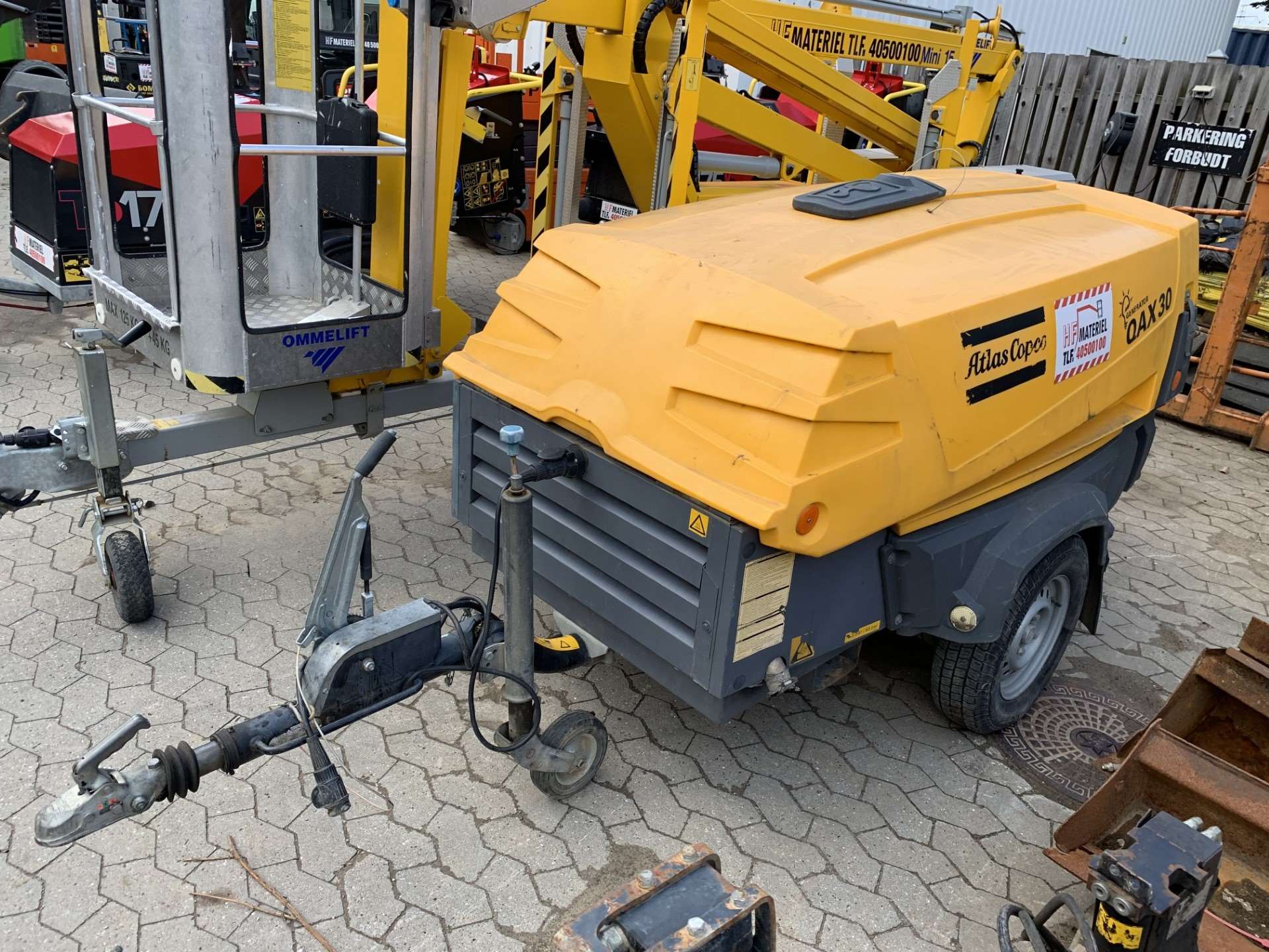 generator qax30